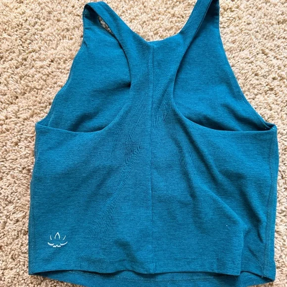Beyond Yoga Spacedye Refocus Cropped Tank - Picture 2 of 4